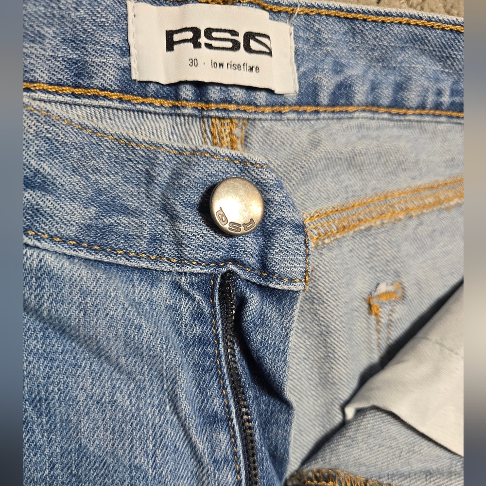RSQ‎ Low Rise Flare Denim Jeans Lightwash Size 30 - Picture 7 of 12